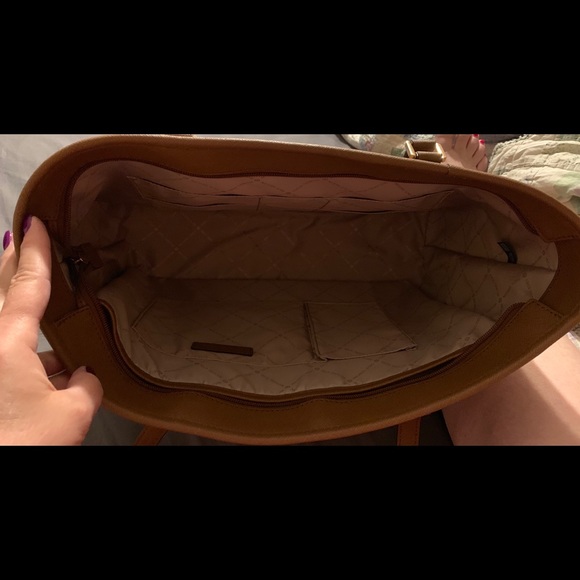 MK Tote - Picture 4 of 5